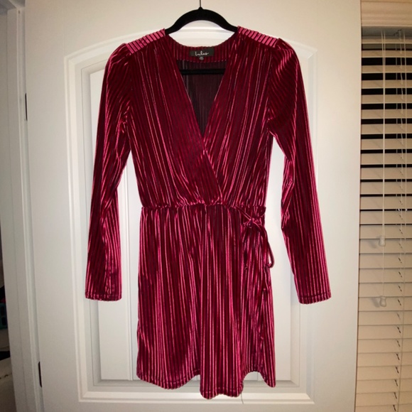 Lulu’s Velvet Wrap Dress - Picture 5 of 5